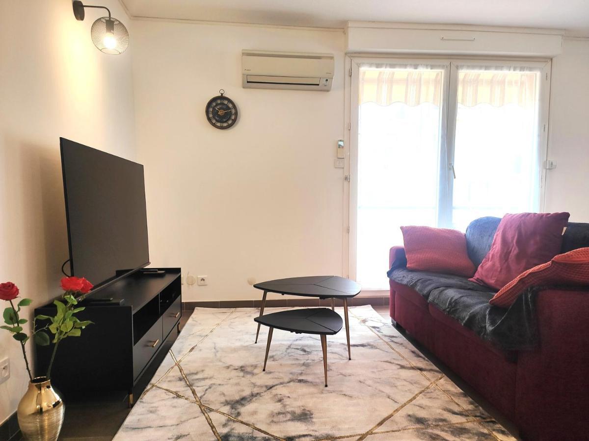*Appart Lily* Parking* 5 Min Du Coeur De Ville Aubagne Εξωτερικό φωτογραφία